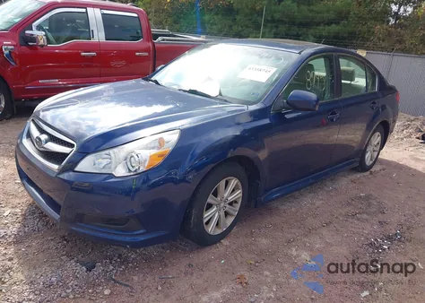 2011 Subaru Legacy 2.5I Premium из США, поврежденный, VIN 4S3BMCG62B3211968
